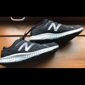 New Balance Comfortride 420u3 Running Shoes